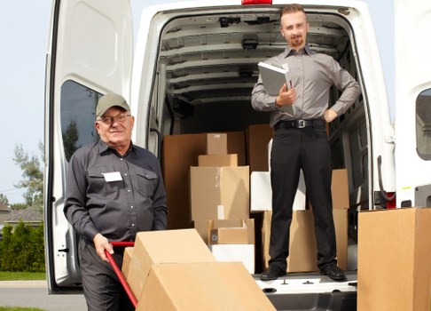 Professional man and van service assisting with a move in Haringey